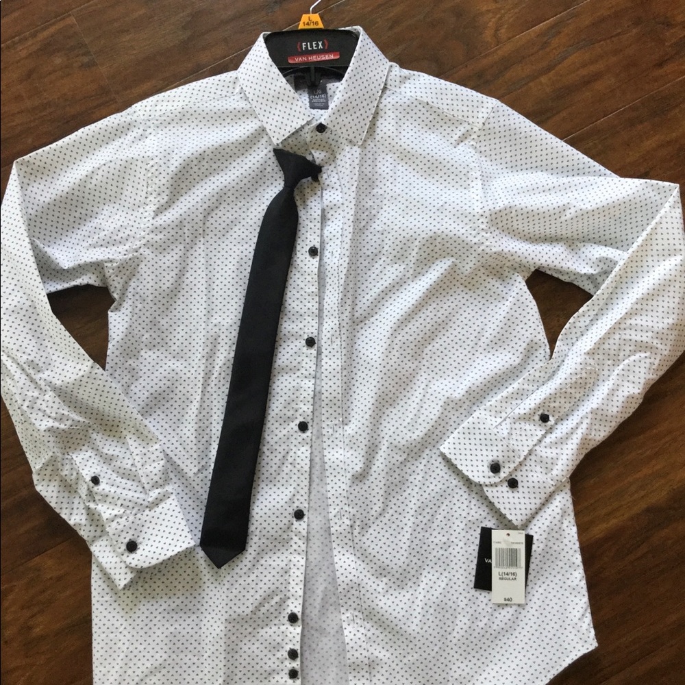 Boys Van Heusen Dress Shirt and Tie